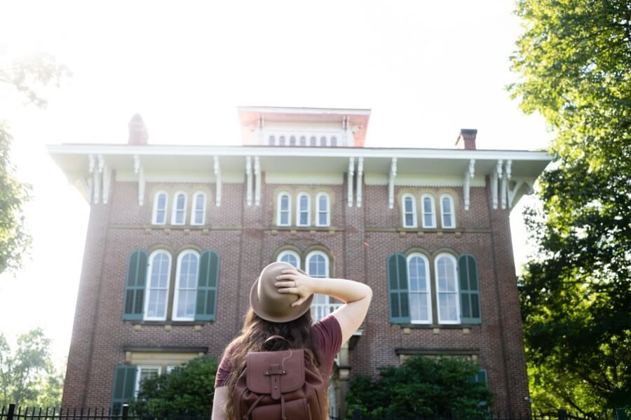 Explore History Henderson Hall