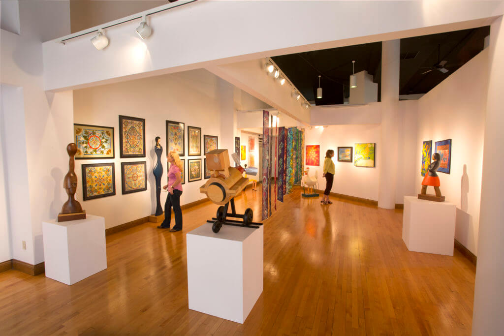 Inside the Parkersburg Art Center