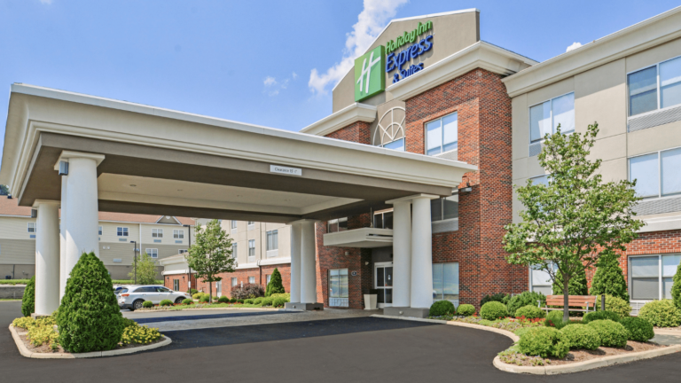 holiday inn 768x432