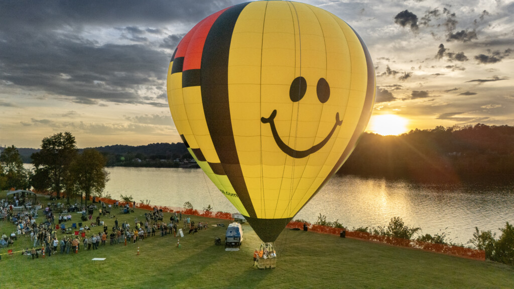 A hot air balloon at Glow on the O at Spencer's Landing.
