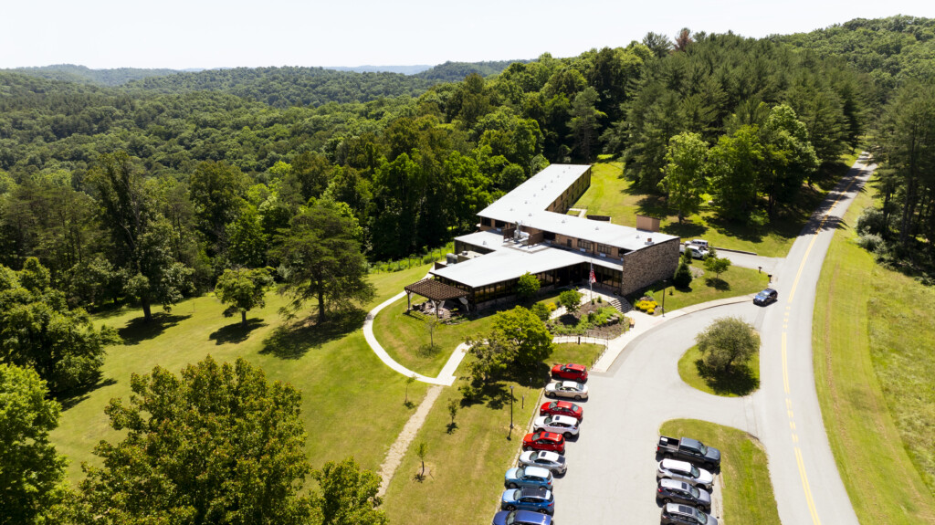 A drone shot of the North Bend State Park Lodge